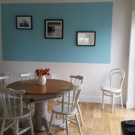 Apartament Kilderry Country House White